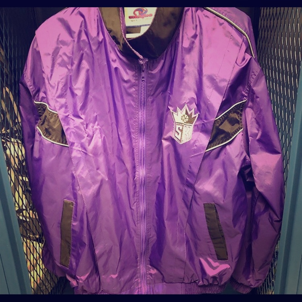 Vintage Sacramento King’s Windbreaker